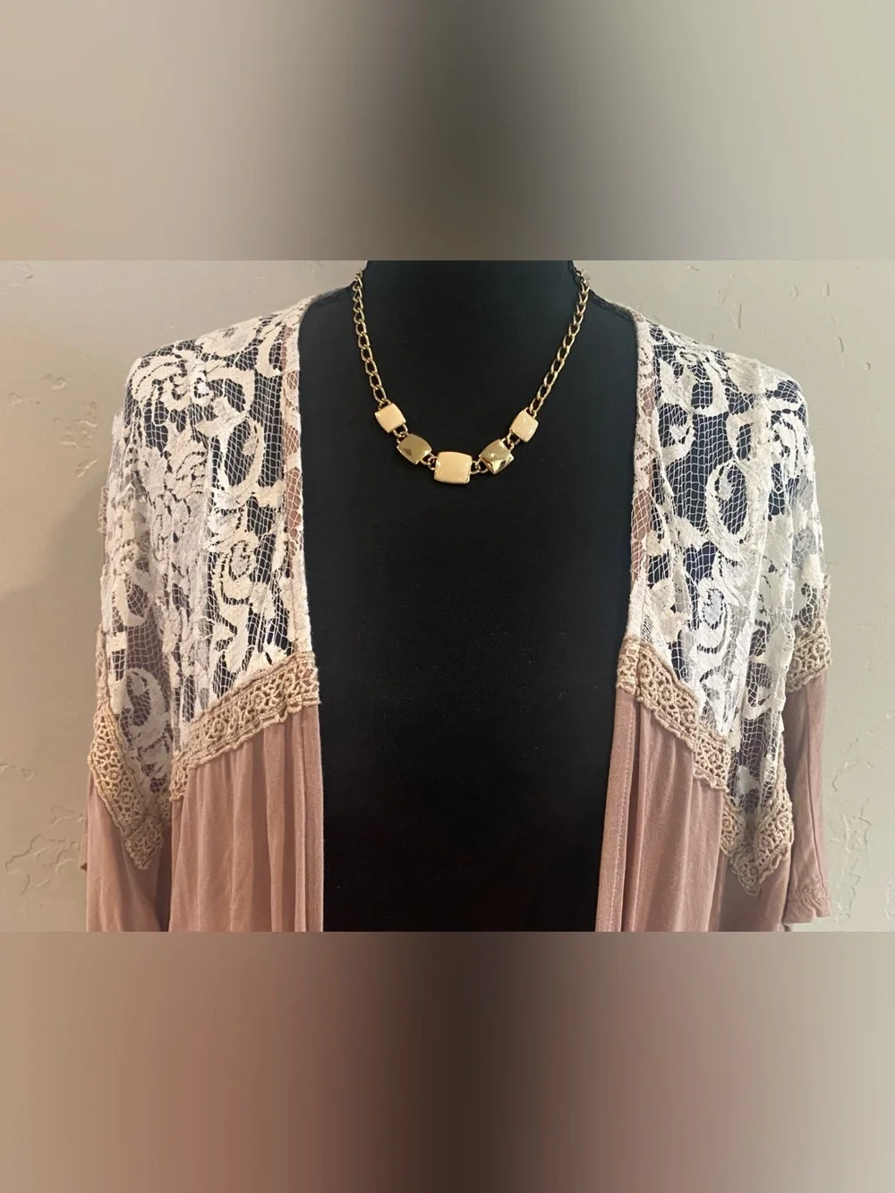 POL Dusty Mauve/ Taupe Draped Sleeveless Kimono w/ Antique White Lace Yoke SM. - Picture 2 of 7